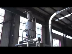 สายการผลิตอาหารปลาสัตว์เลี้ยงขนาด 500kgh กำลังทำงานอยู่ในโรงงาน