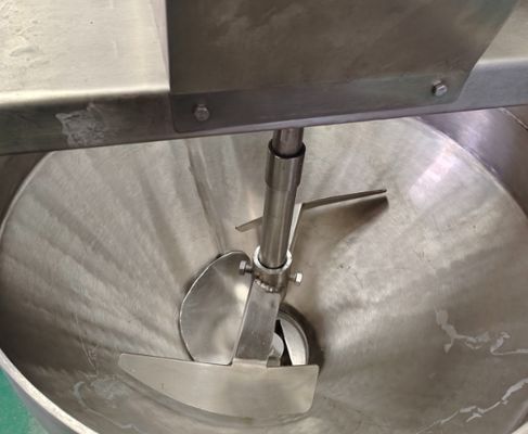 สายการผลิตเครื่องอัดรีดอาหารเปียกสำหรับสัตว์เลี้ยงสุนัขแบบอัตโนมัติเต็มรูปแบบ 300-500 กก./ชม.