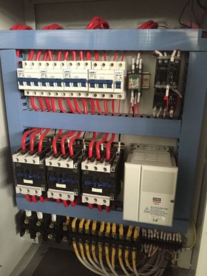 อุปกรณ์แปรรูปอาหารสัตว์เลี้ยงแบบอัดรีดแห้ง 800 กก./ชม.